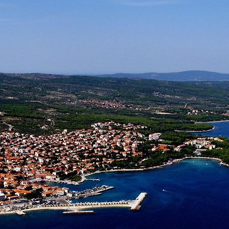 Apartments Valerija Supetar Εξωτερικό φωτογραφία