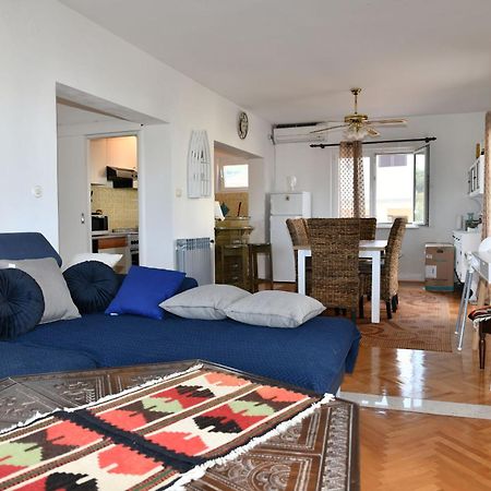 Apartments Valerija Supetar Εξωτερικό φωτογραφία