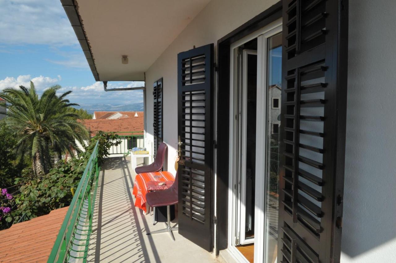 Apartments Valerija Supetar Εξωτερικό φωτογραφία