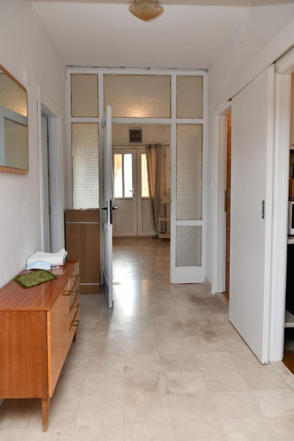 Apartments Valerija Supetar Εξωτερικό φωτογραφία